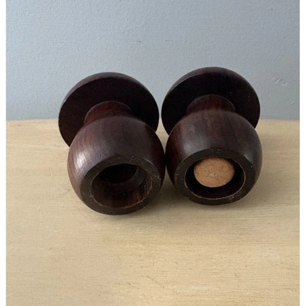 Vintage Carved Walnut Wood Mushroom Salt and Pepper Shakers Decor Garden **